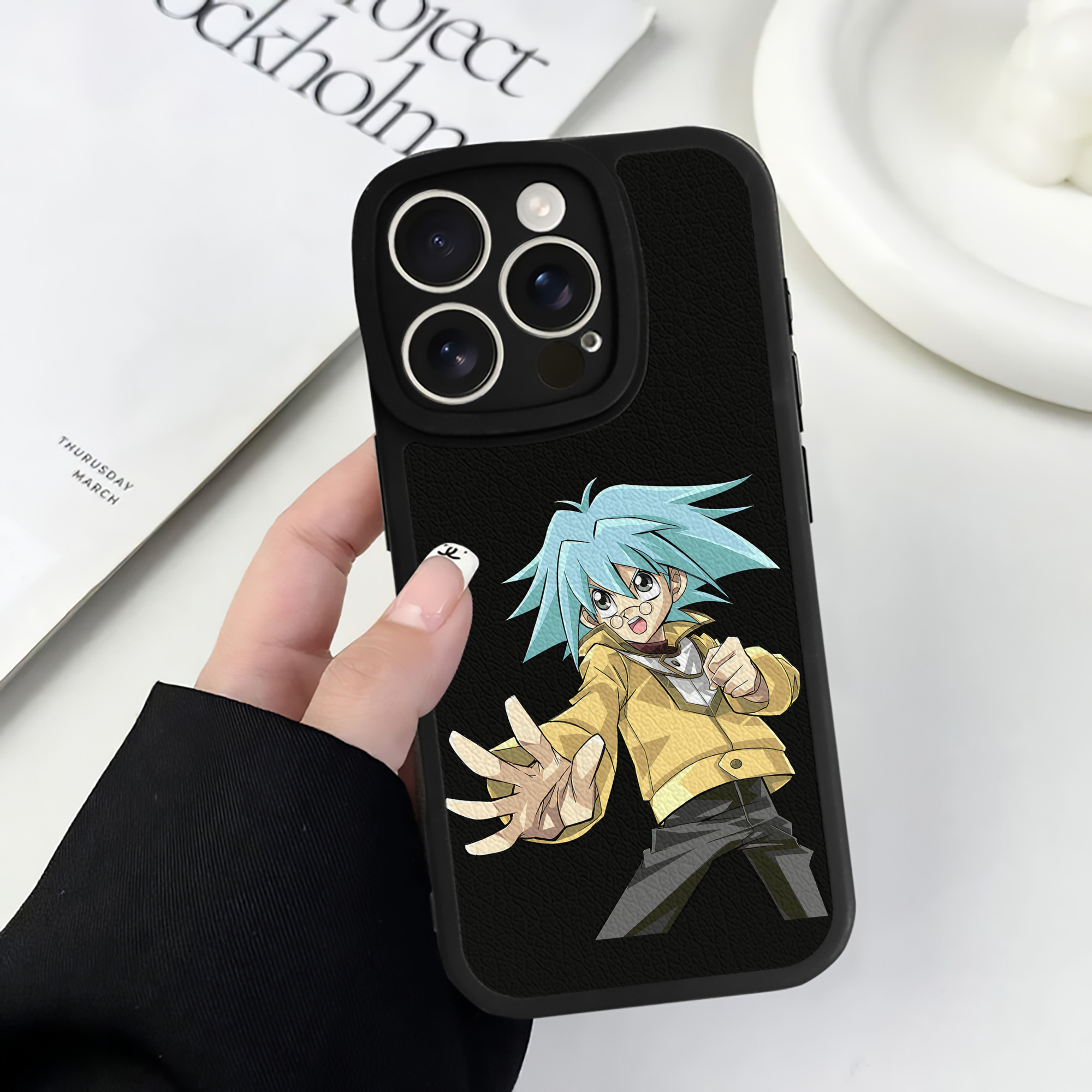 （画像用） 遊☆戯☆王 Yu-Gi-Oh! 【iPhone 16シリーズ対応】シリコンスマホケース（レザー調） 材質：シリコン